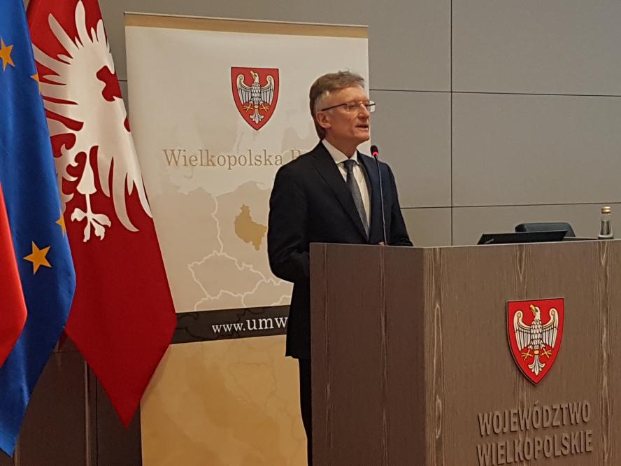 Jak wzmocnić demokrację w Europie?  - zobacz więcej