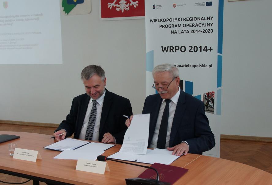 Marszałek zawiózł unijne miliony z WRPO 2014+ - zobacz więcej
