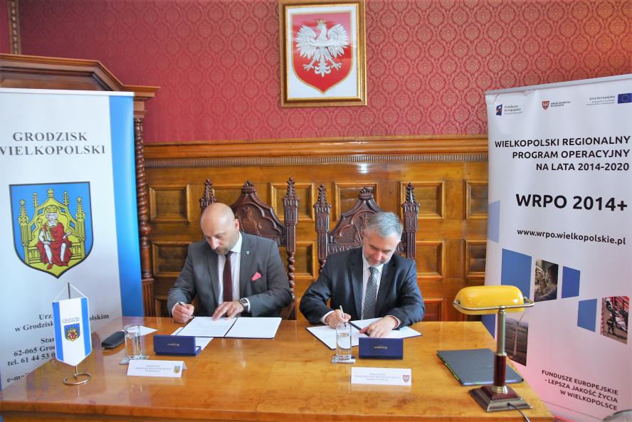 Ze wsparciem WRPO 2014+ powstanie Centrum Ekonomii Społecznej w byłym budynku grodziskiego dworca PKP - zobacz więcej