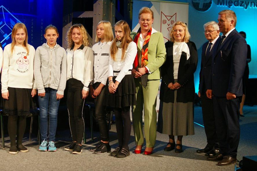 Gala Finałowa I edycji Projektu „Cyfrowa Szkoła Wielkopolsk@ 2020” za nami - zobacz więcej
