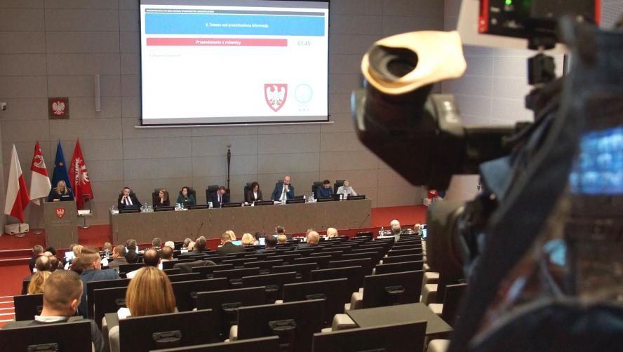 NADZWYCZAJNA DEBATA O SŁUŻBIE ZDROWIA - zobacz więcej