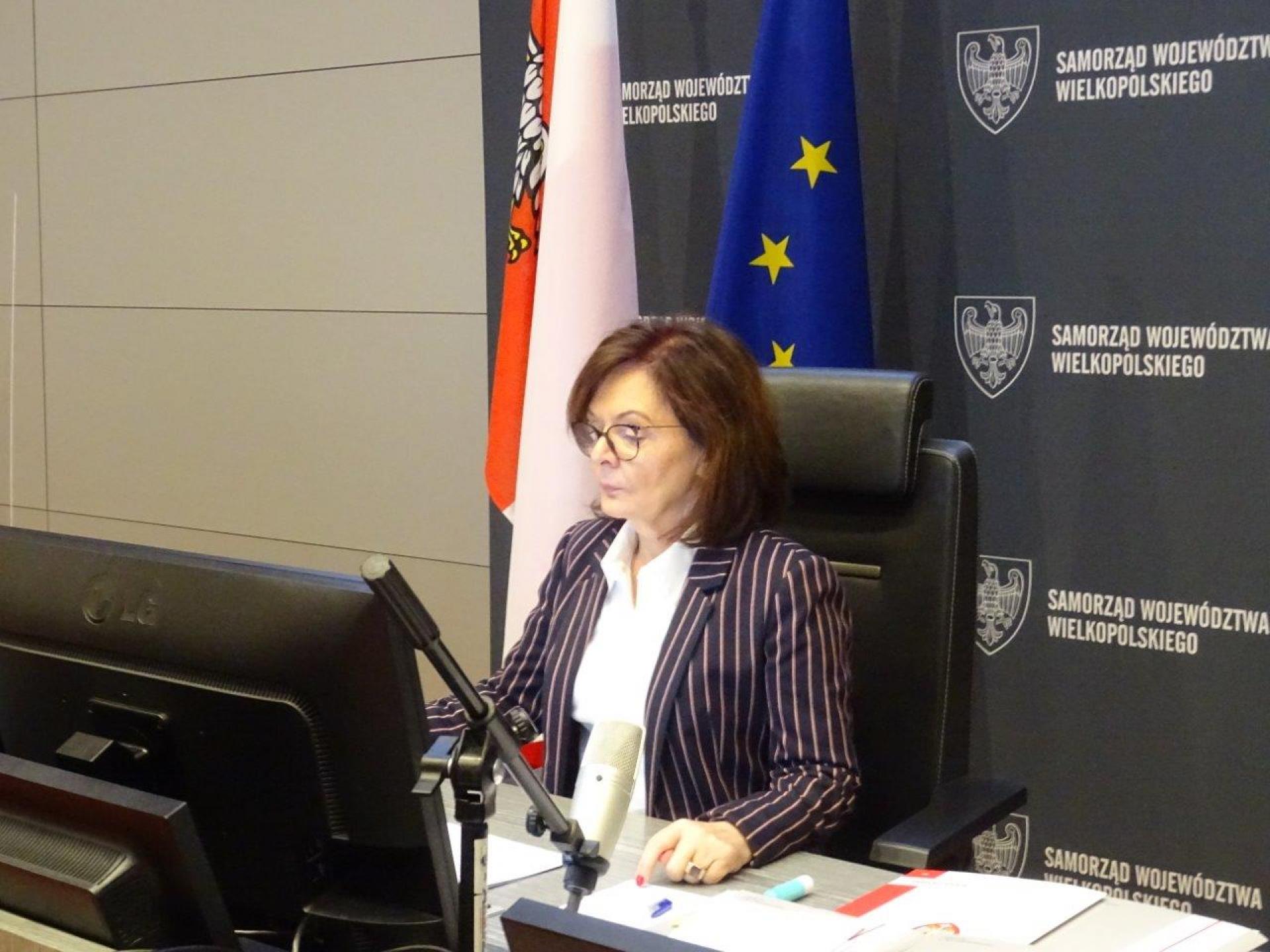 KOGO (NIE) WSPOMÓGŁ RZĄD? - zobacz więcej