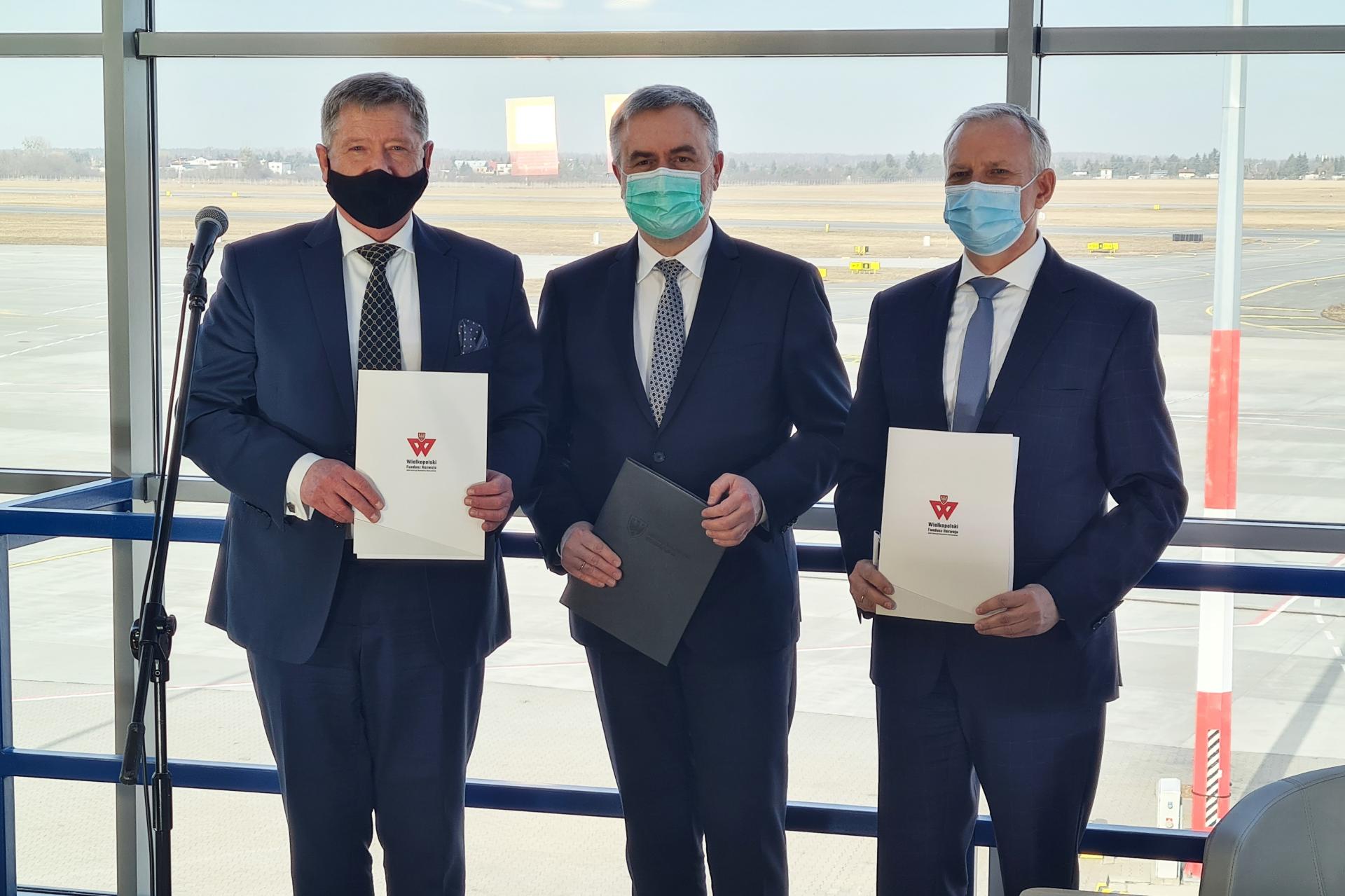 Wielkopolska kroplówka z 25 mln zł dla Portu Lotniczego Poznań – Ławica  - zobacz więcej