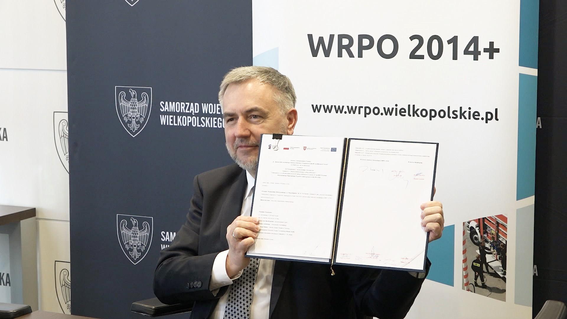 Przyszłość oparta na cyfrowości. Umowa dot. dofinansowania projektu MeSiP podpisana!    - zobacz więcej
