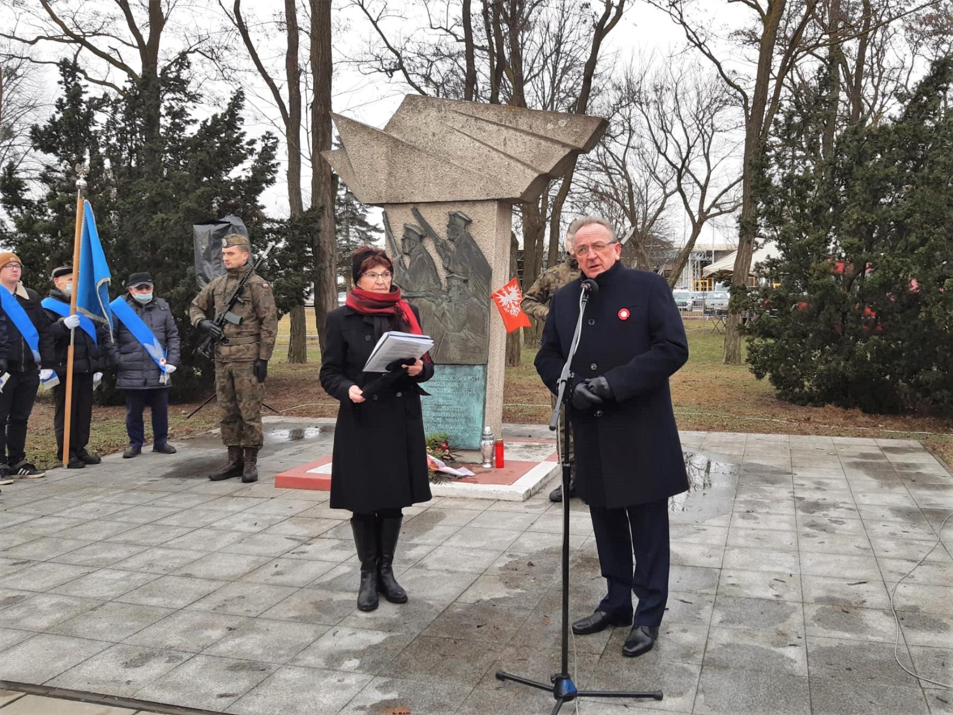 Wicemarszałek Wojciech Jankowiak uczcił 103. rocznicę zdobycia Ławicy - zobacz więcej