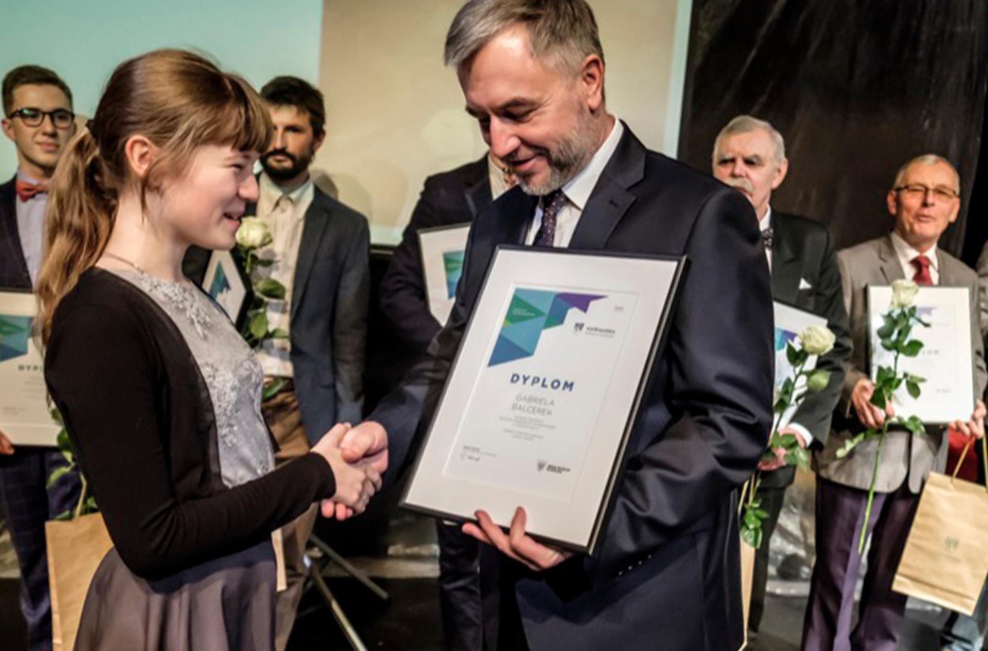 Nagrody i stypendia Marszałka dla ludzi kultury przyznane! - zobacz więcej