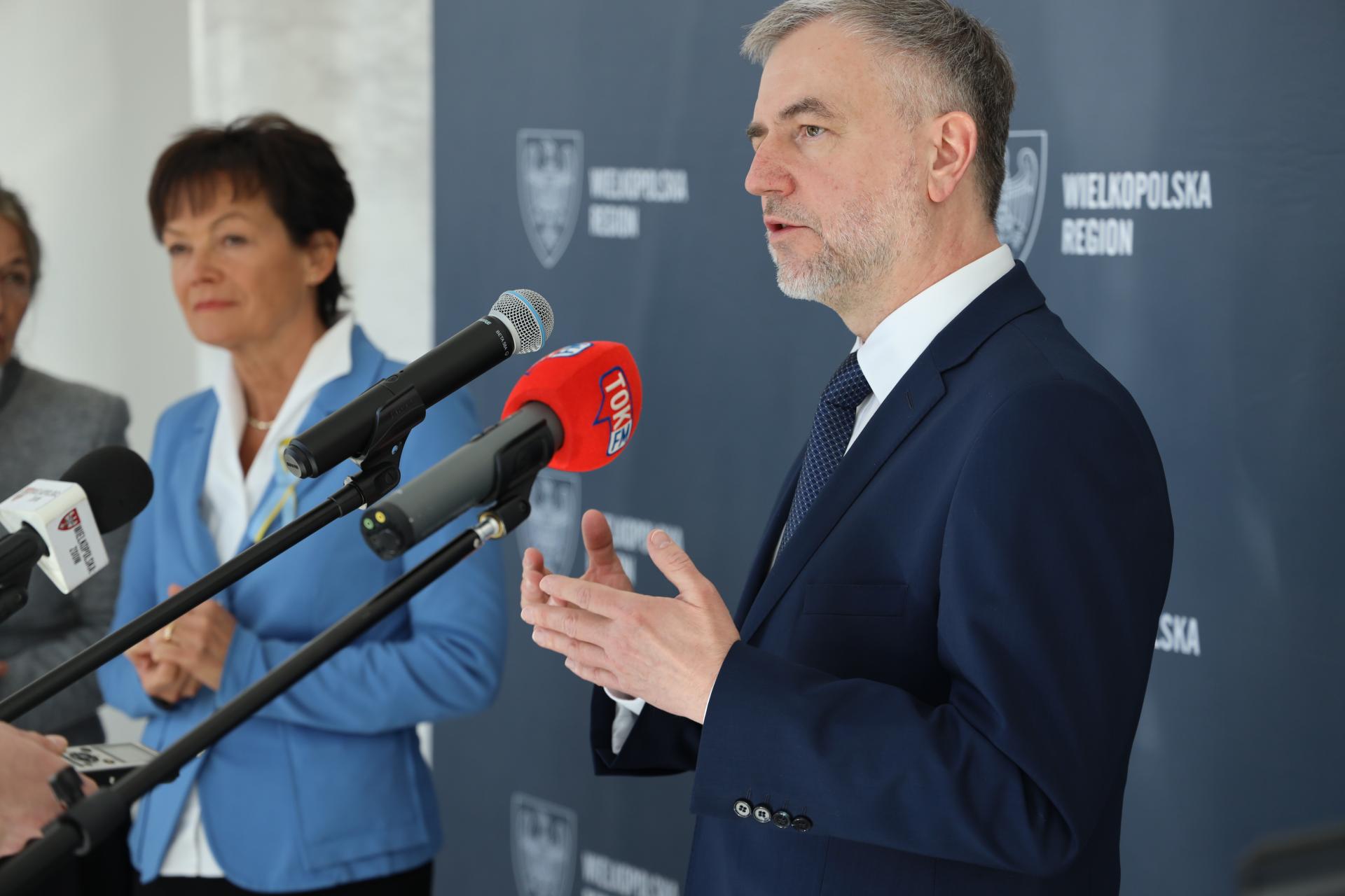 Chore dzieci z Ukrainy będą leczone w heskich szpitalach. WIDEO  - zobacz więcej