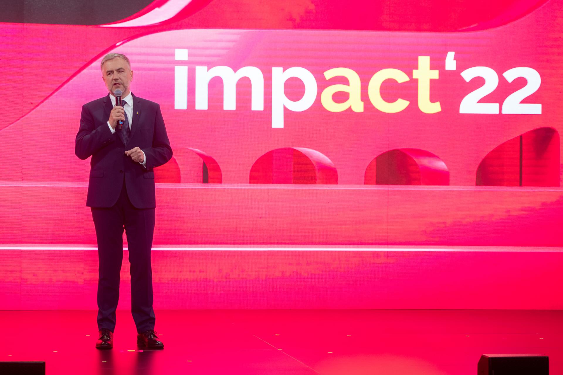 Marszałek na Impact’22: Musimy myśleć wspólnotowo - zobacz więcej