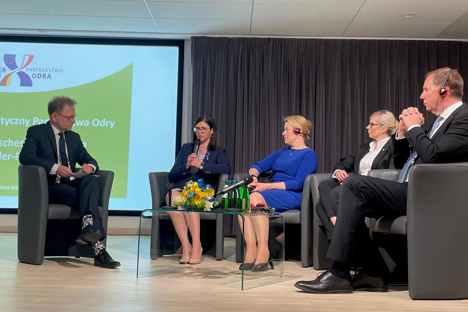 Szczyt Polityczny Partnerstwa Odry: międzynarodowy lobbing na rzecz Ukrainy - zobacz więcej