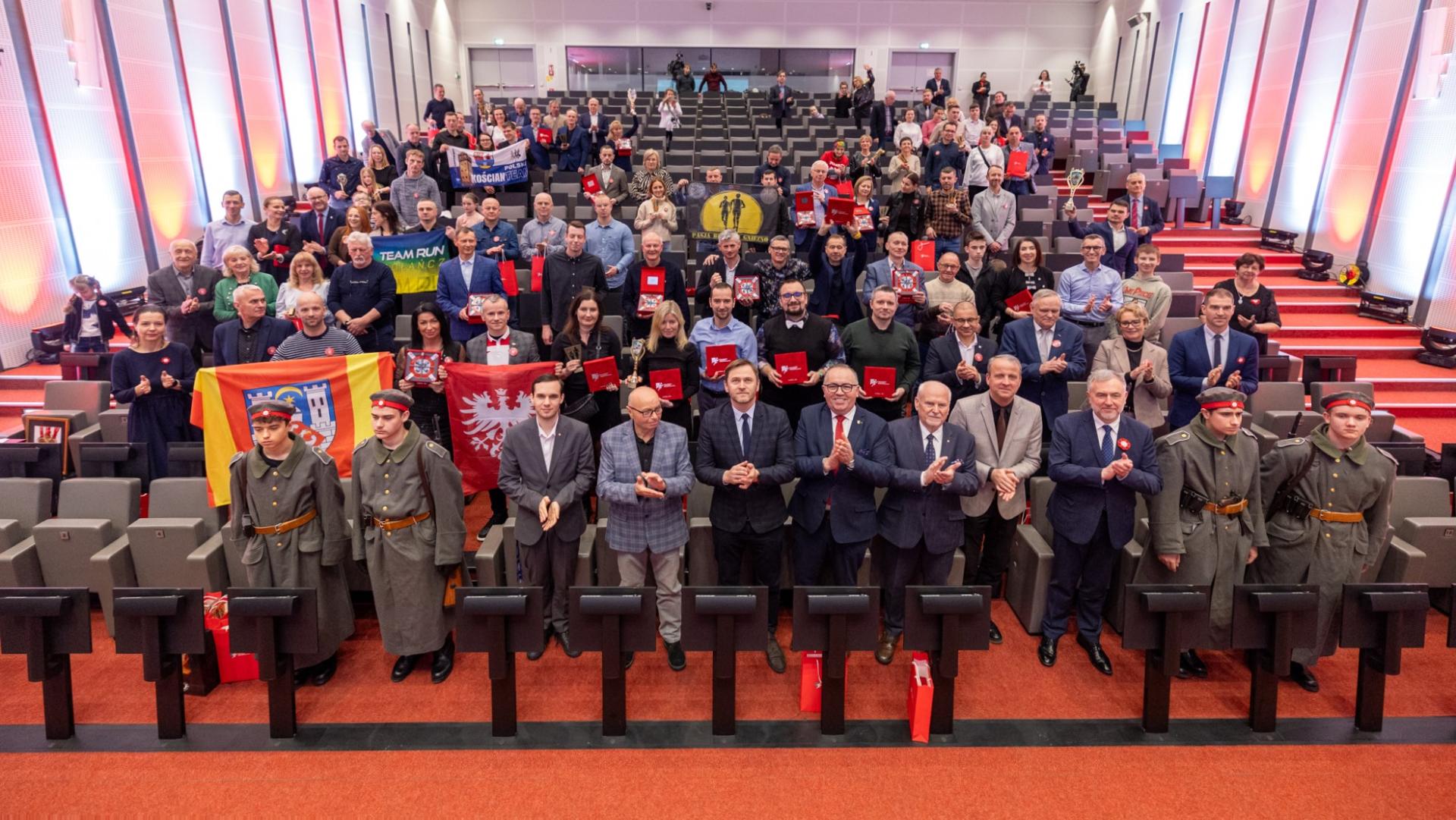 Razem wokół wspólnej idei. Podsumowanie trzeciej edycji cyklu biegów powstańczych - zobacz więcej