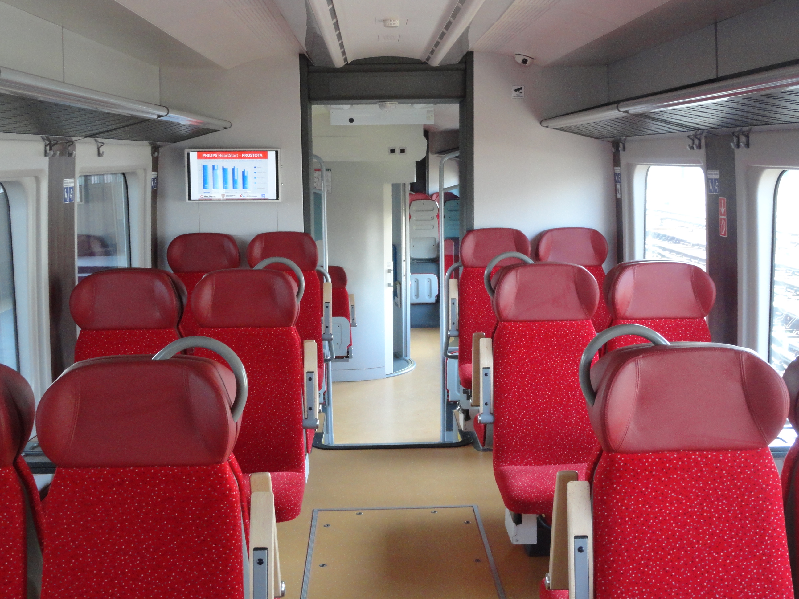 Interior of the SA139 "LINK" diesel multiple unit